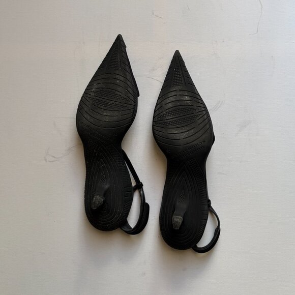 Padded Power sporty kitten heel in black neoprene - Picture 3 of 3